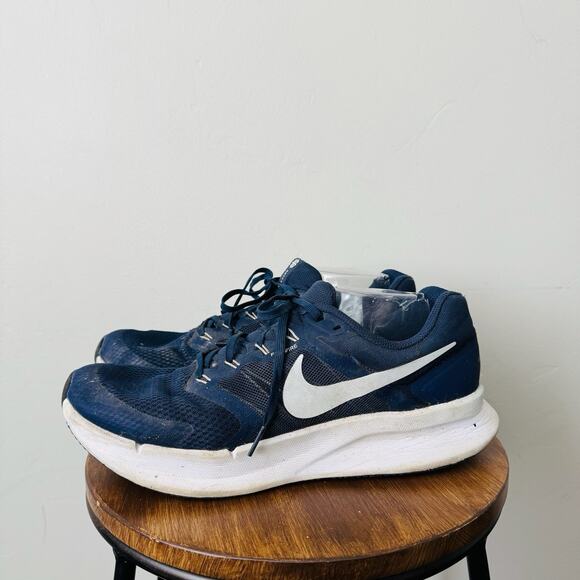 Nike Run Swift 3 Navy Blue Sneakers Men’s Size 12 main image 4